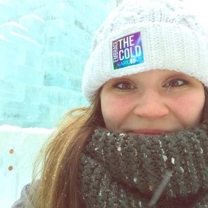 Meet your Posher, Laura